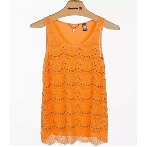 BKE Boutique Buckle Women Sz S Orange Lace Beaded Tank Top Eyelash Scalloped Hem